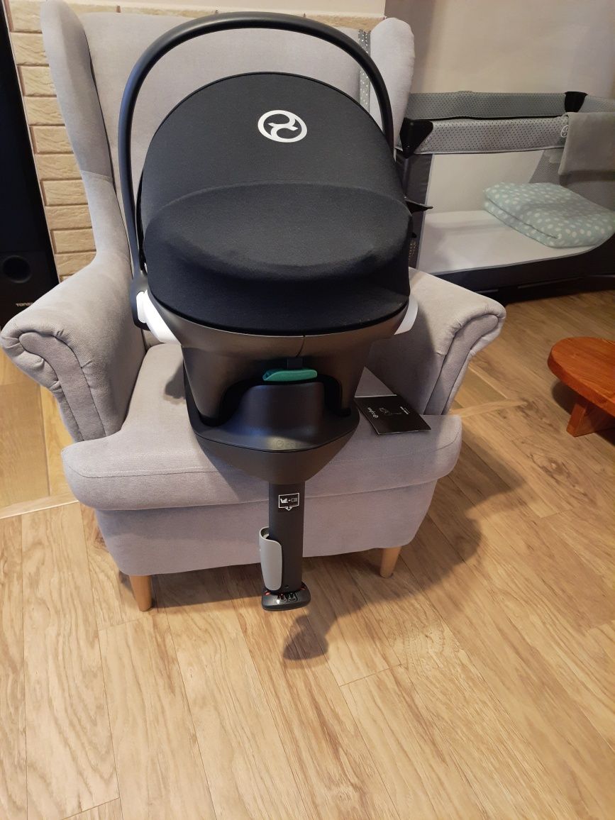 Fotelik Cybex Aton B2 i-size plus baza