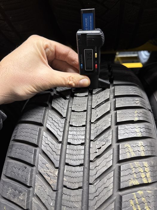 215/55 r17 Continental 4шт