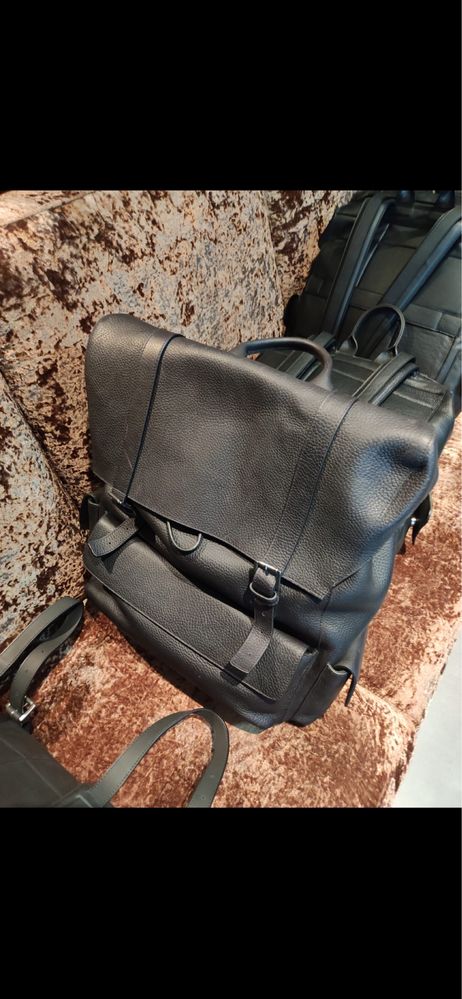 Mochila de Pele genuína