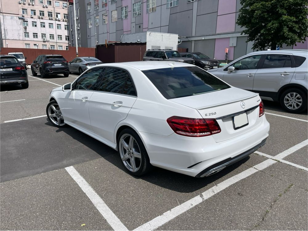Mersedes-Benz E-Class 2015рік