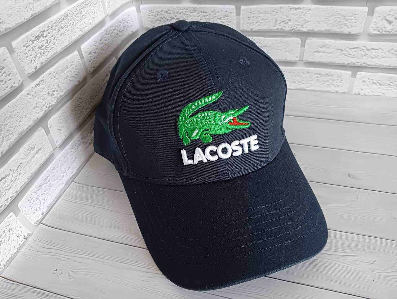 Lacoste крутая кепка cap бейсболка тракер