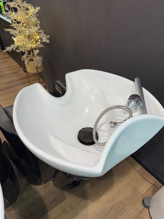 Cadeiras de lavatório com rampa elevatória