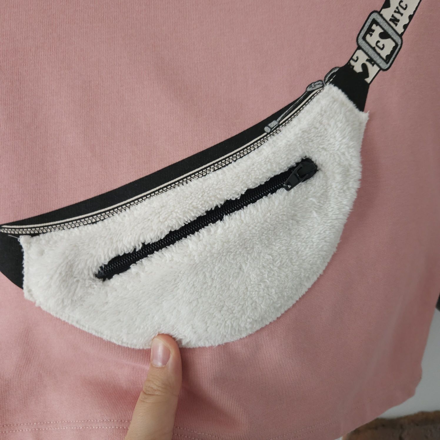 Bluza z kieszonką c&a 134