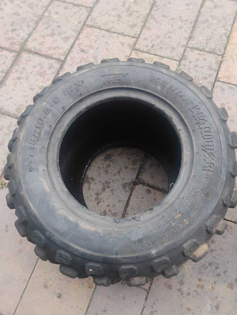 Opony quad 18x10-9