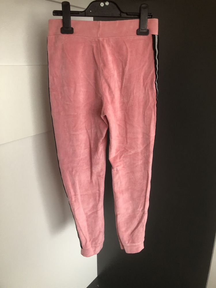 Рожеві спортивні штани