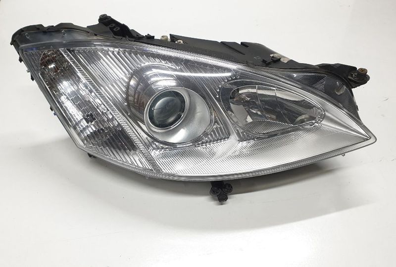 Фари Фара Mercedes W221 S-Class Разборка