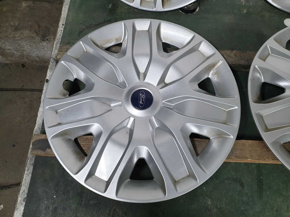 Kołpaki oryginalne Ford R17