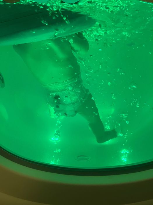 Banheira hidromassagem bebes