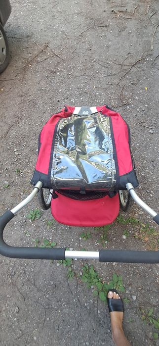 Przyczepka rowerowa thule cuguar 1