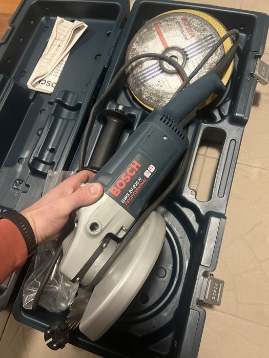 Продам болгарку Bosch GWS 20-230h