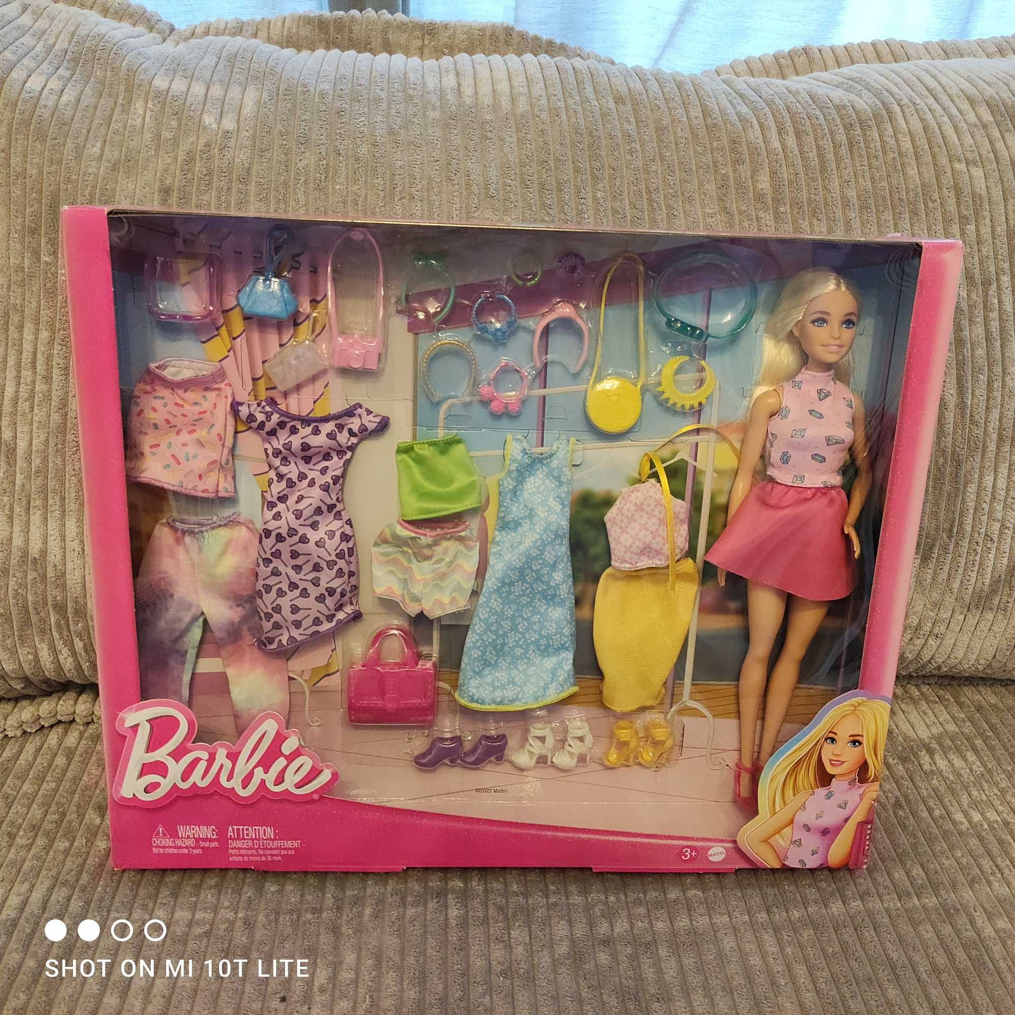 Lalka Barbie z akcesoriami