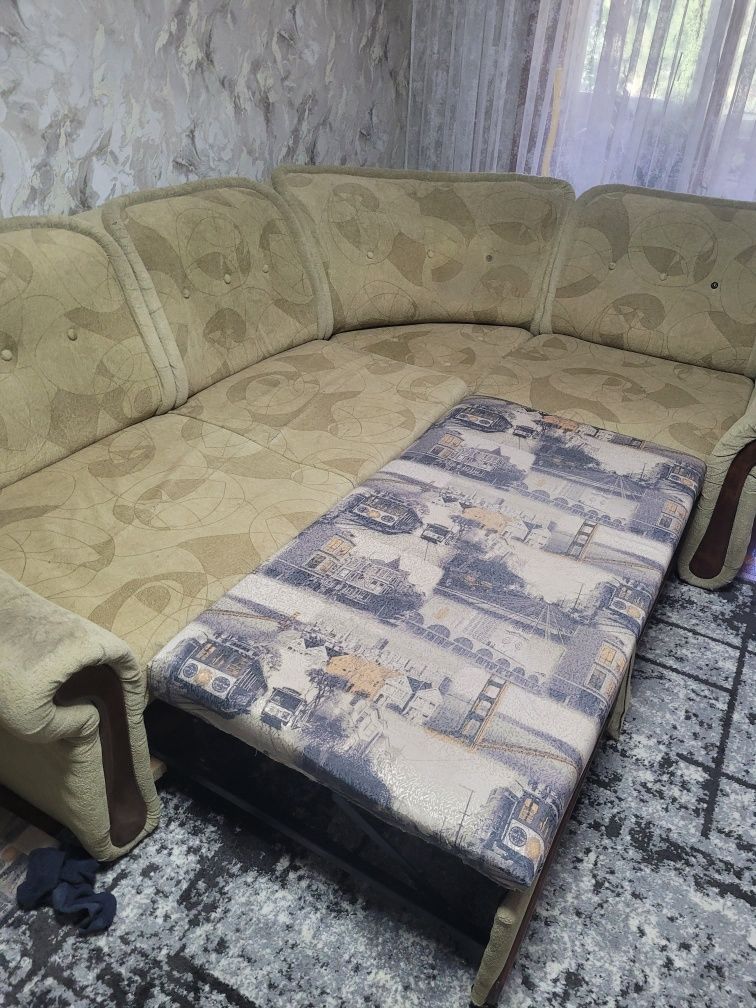 Мягкий уголок б/у