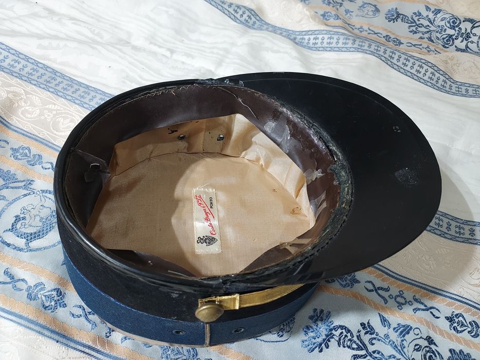 Antigo bone militar GF