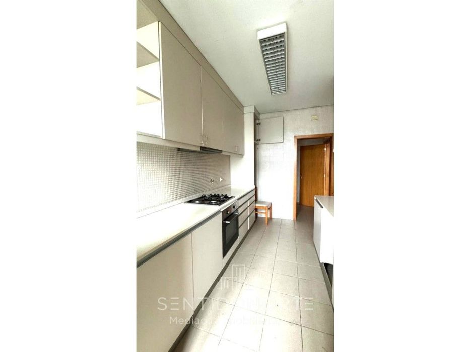 Apartamento T2 Arrendamento Vila Nova de Gaia