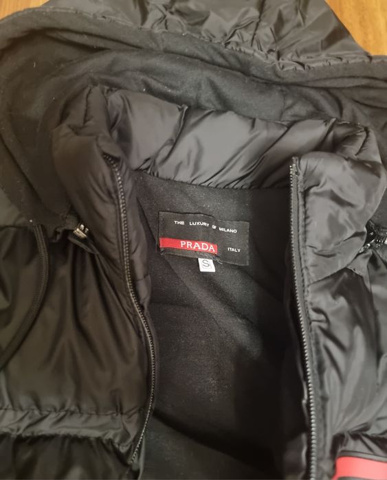 Куртка зимняя унисекс Prada