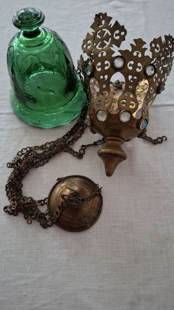 Лампада старинная, красивая