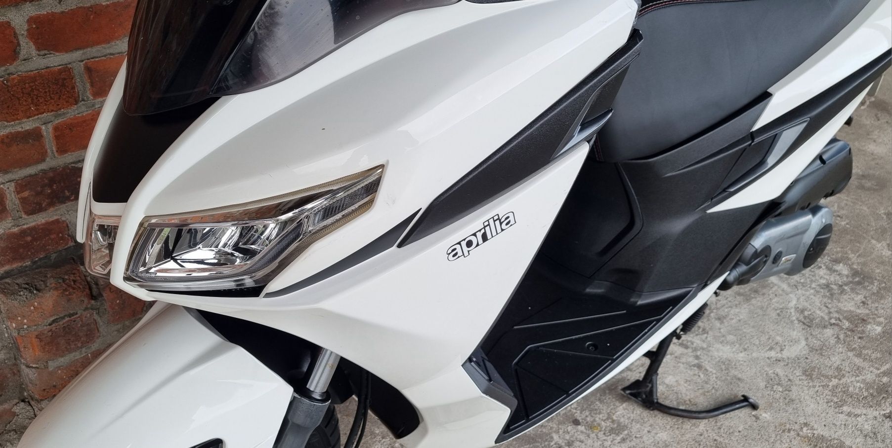 Aprilia sxr 50,Zadbany!Tylko 3956km!Rocznik 12.2021!