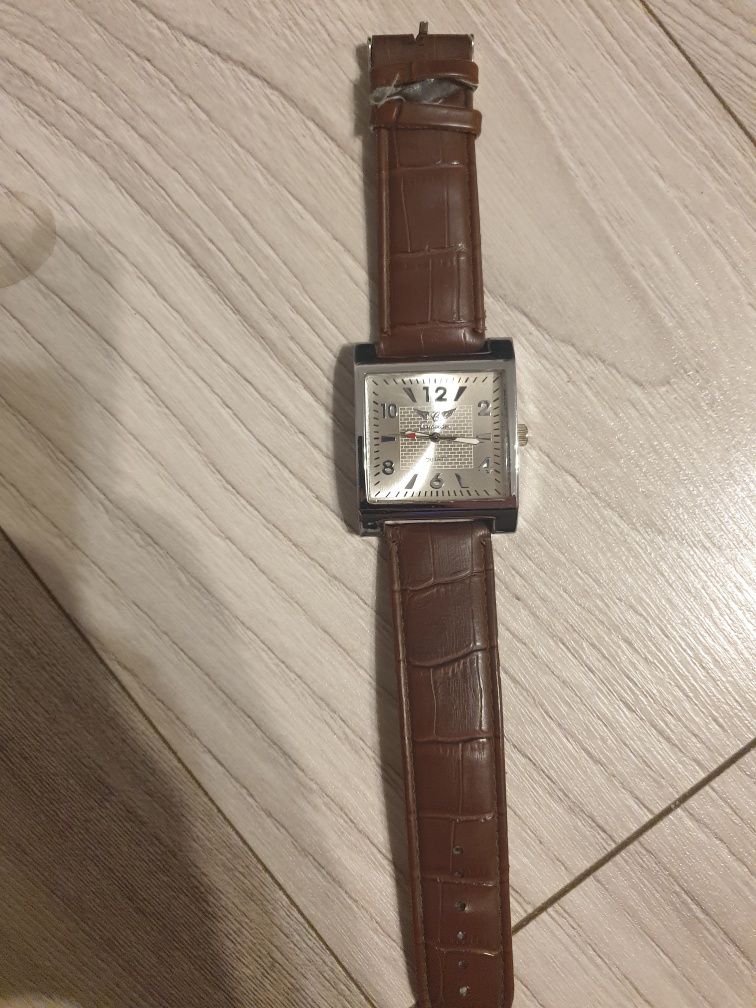 Zegarek męski Quartz analogowy