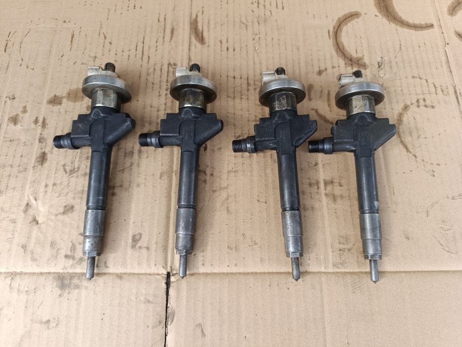 Форсунки Mazda 6 MPV 2.0 D RF5C