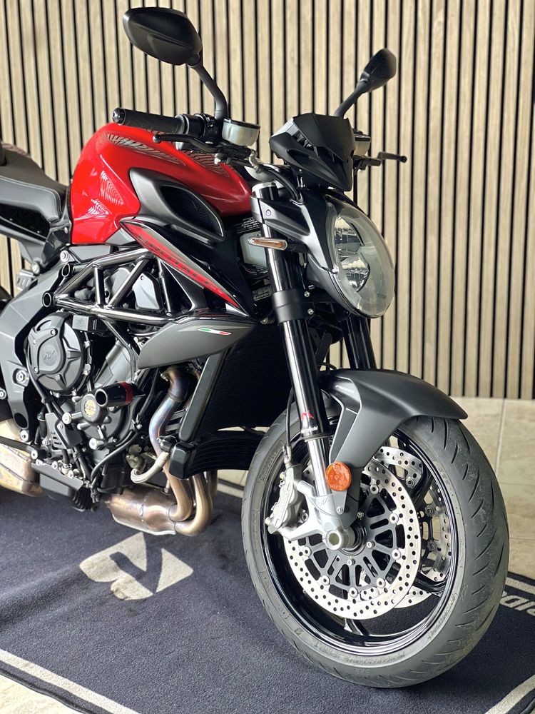 MV Agusta Brutale