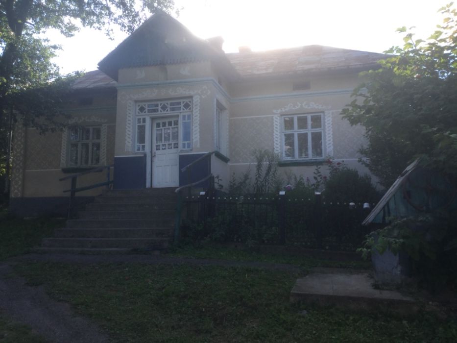 Приватний будинок