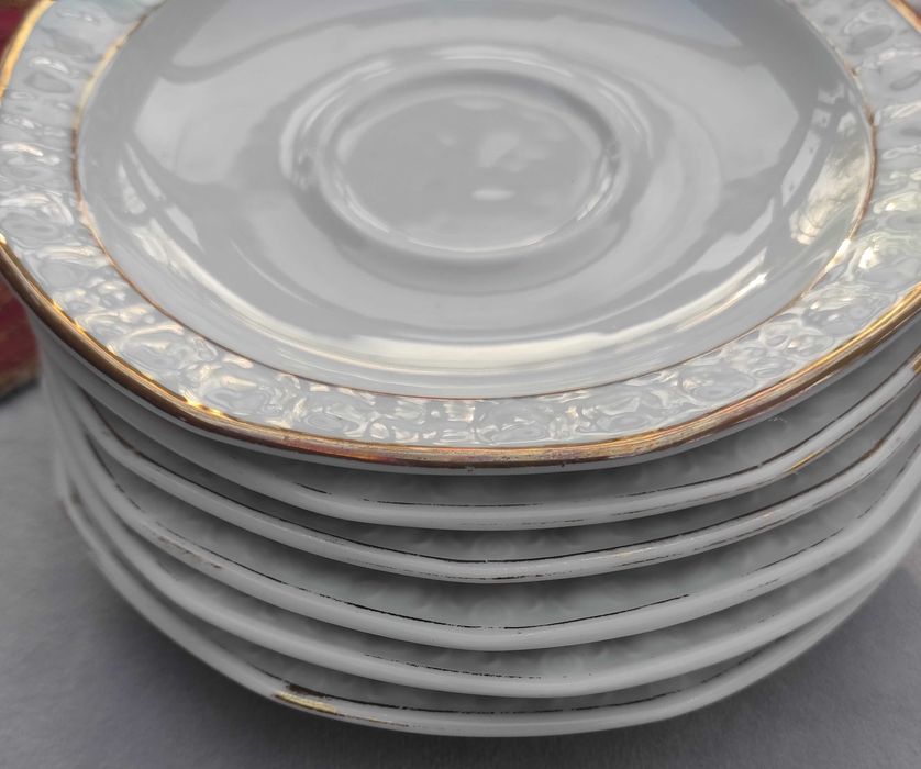 Talerzyki deserowe lub pod filiżanki, model Winterling, 12 sztuk