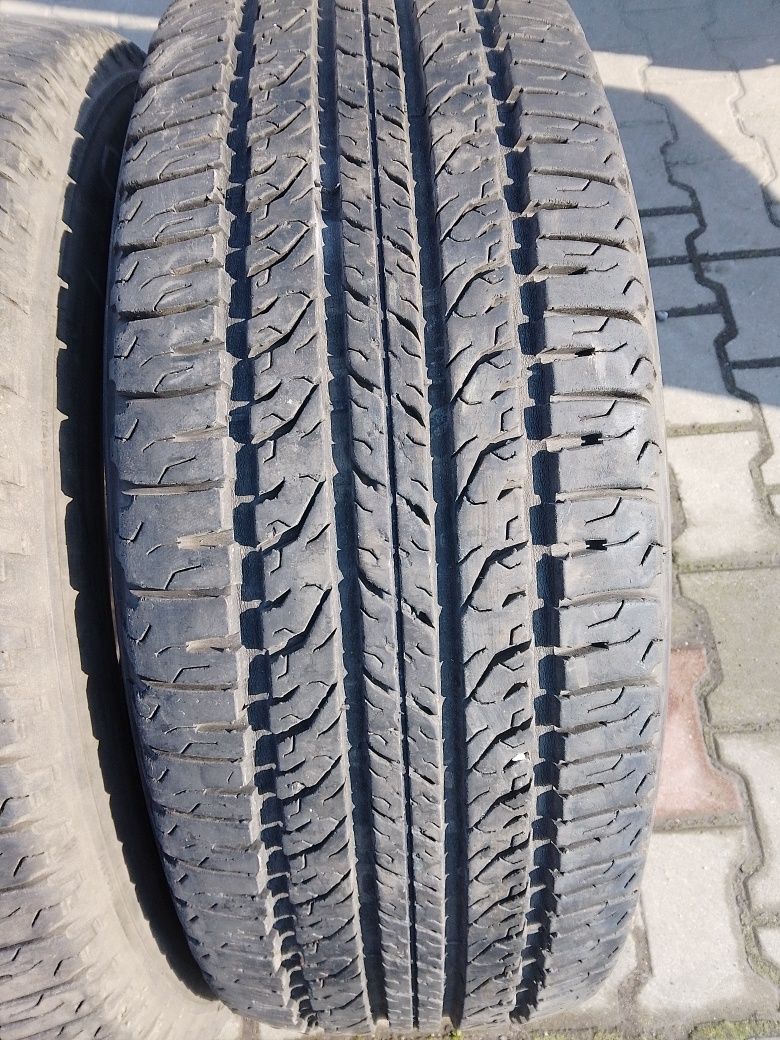 Opony 245/65R17 105T BFGoodrich