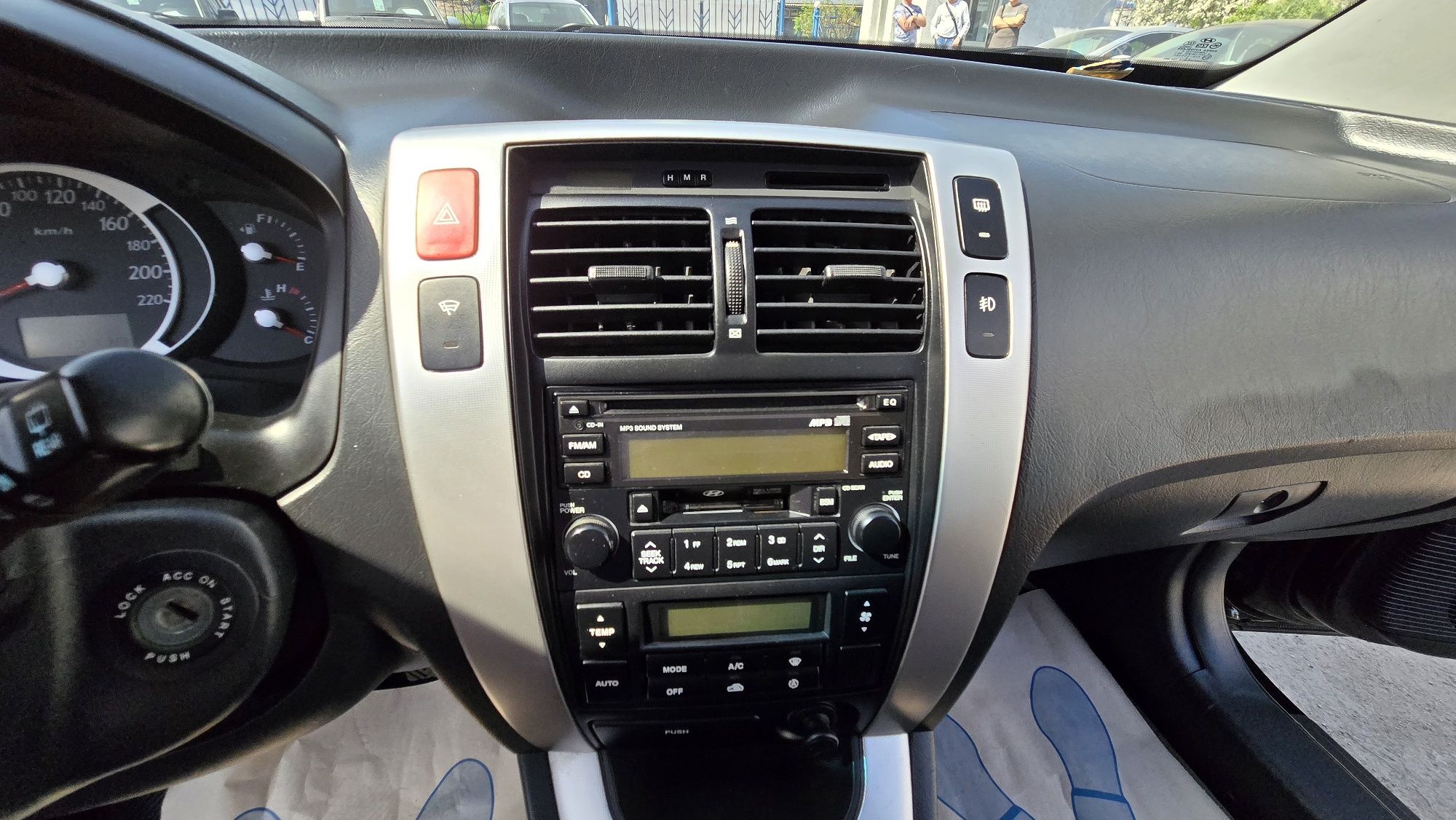 Hyundai Tucson 2.0 гбо 4х4