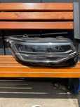 Фара права VW Tiguan  5NB941036C