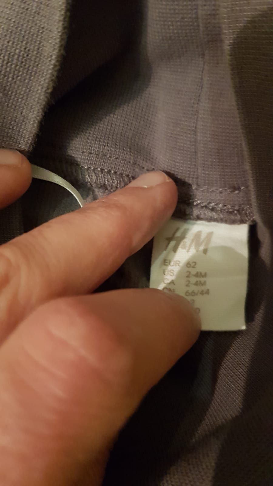 Spodnie sztruksy dla chłopca H&M rozmiar 62
