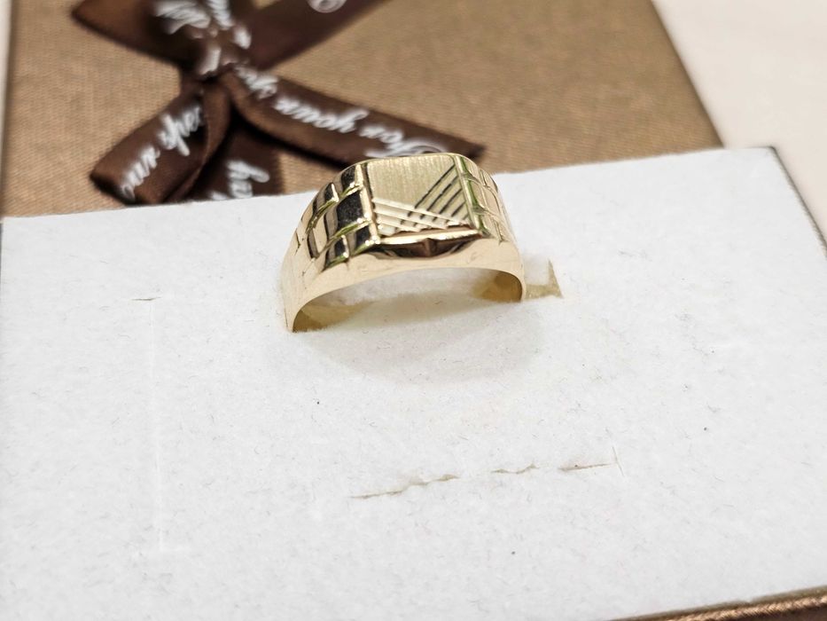 Sygnet męski wzór bardzo stylowy i elegancki PR 585 R24