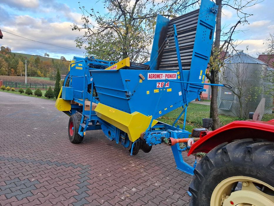 Kombajn Ziemniaczany Anna Z644 Agromet Pionier