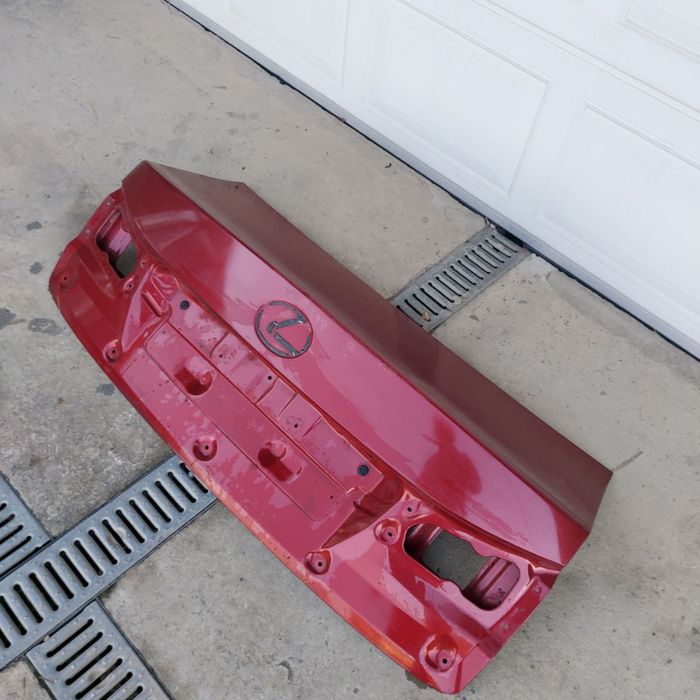 Кришка багажника Lexus IS 250 is 220