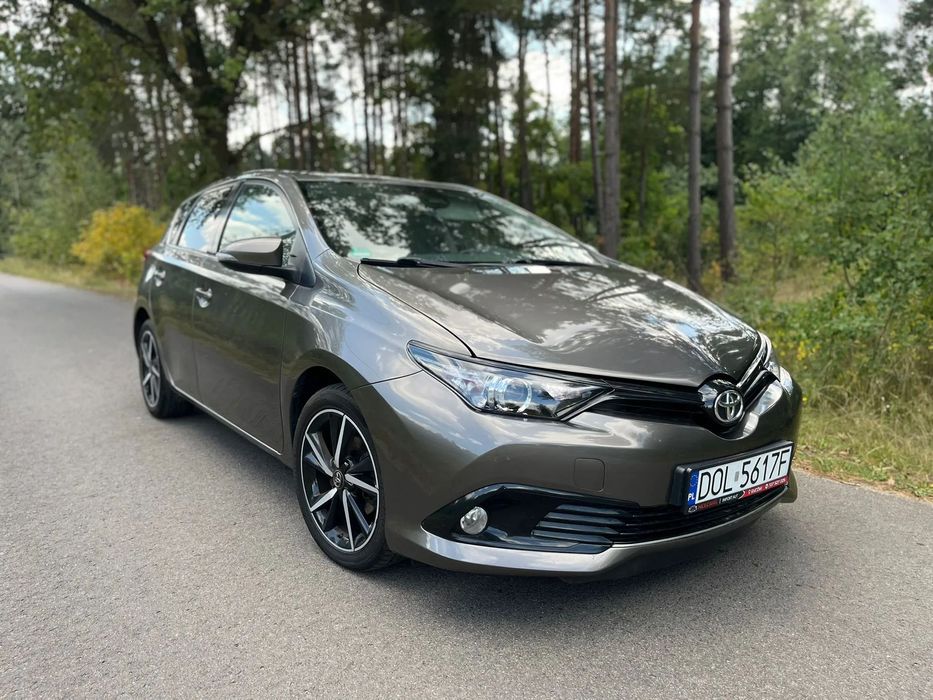Toyota Auris Toyota Auris 1.2 Turbo 120 KM Automat – bogate wyposażenie, zadbany eg