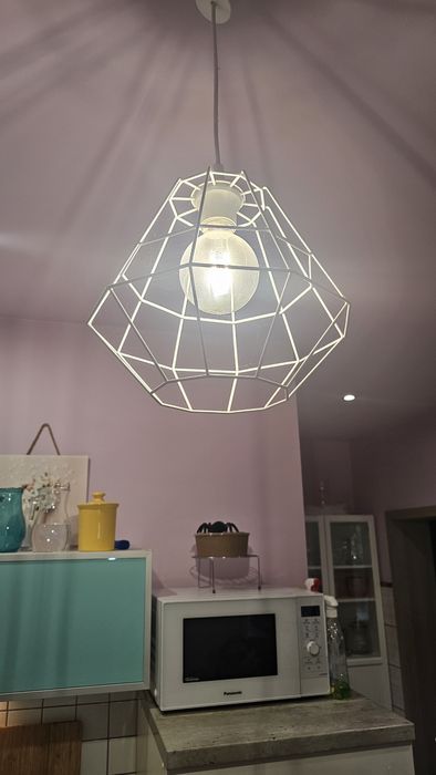 Żyrandol prawie nowy