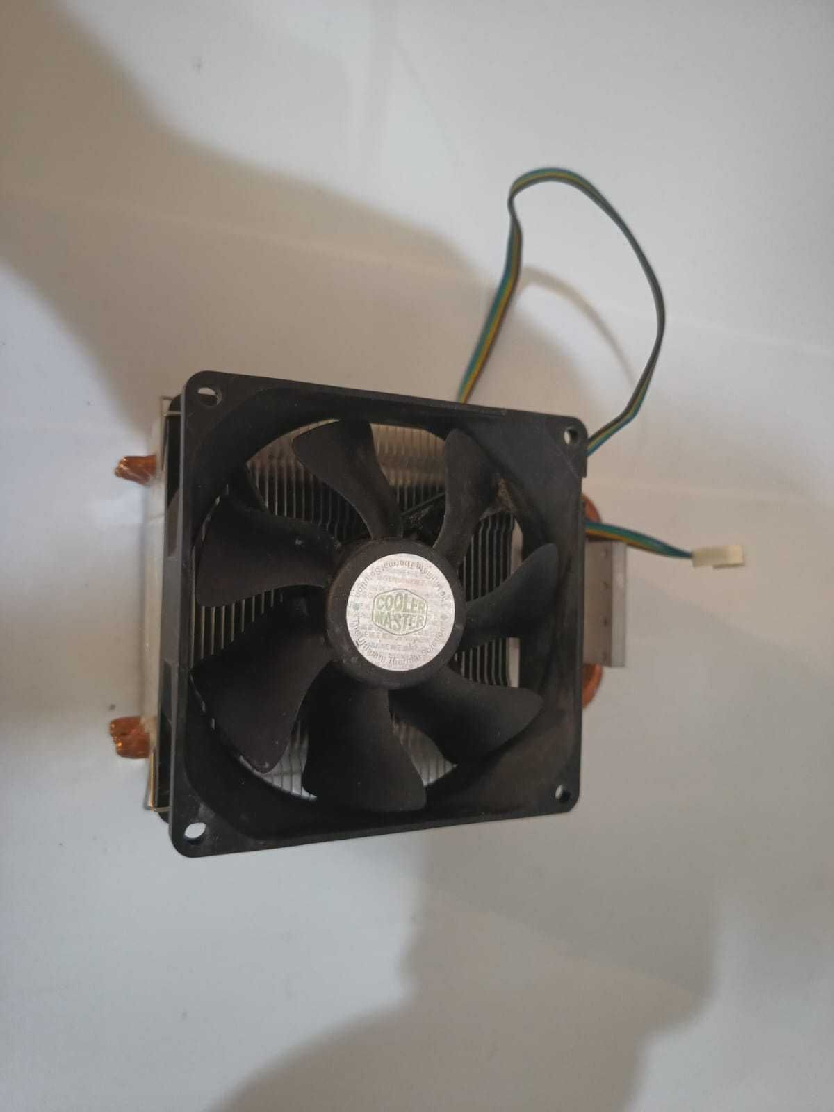 Wentylator z radiatorem do PC Cooler Master. (F)