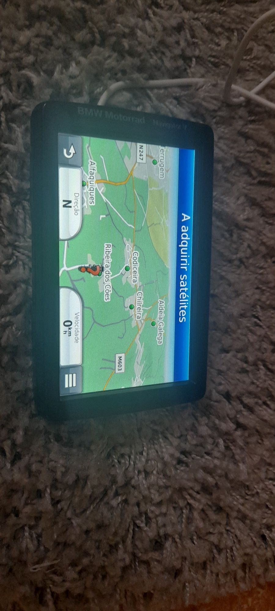 Navigator v  BMW