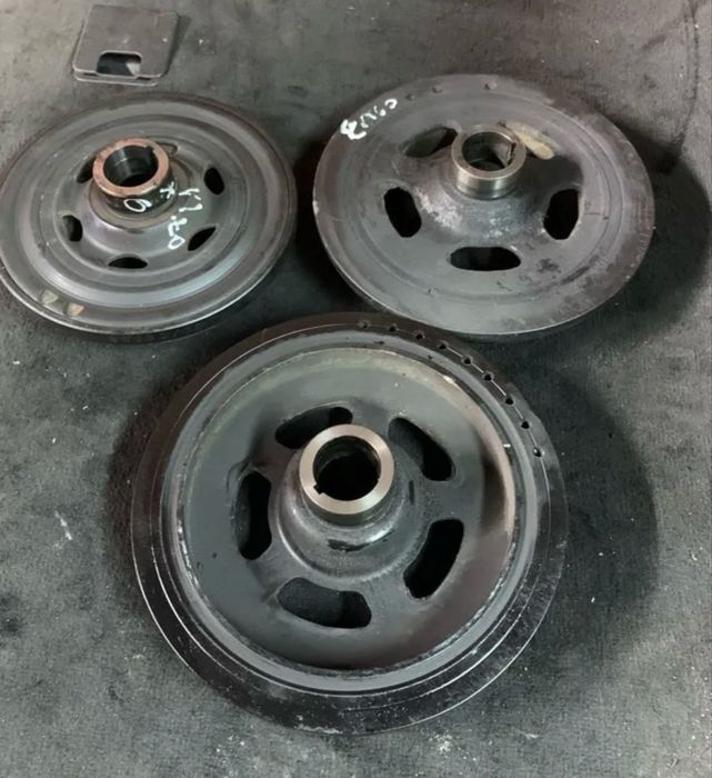 Шкив коленвала 2.2, 2.7 CDI OM 611 612 613 646 Mercedes A6110301703