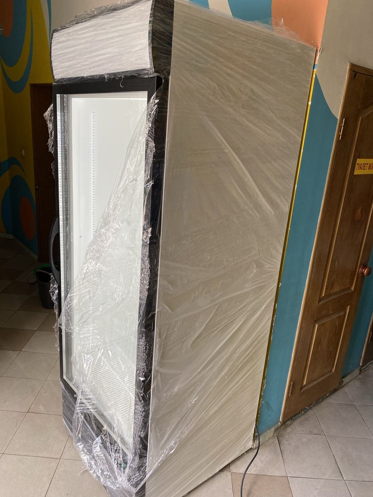 Холодильник для напитков FRIGOGLASS