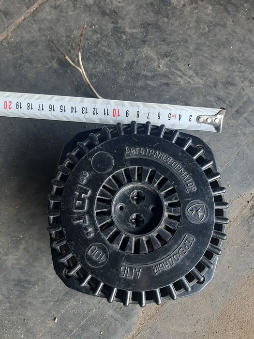 Трансформатор 220/127 и зарядное