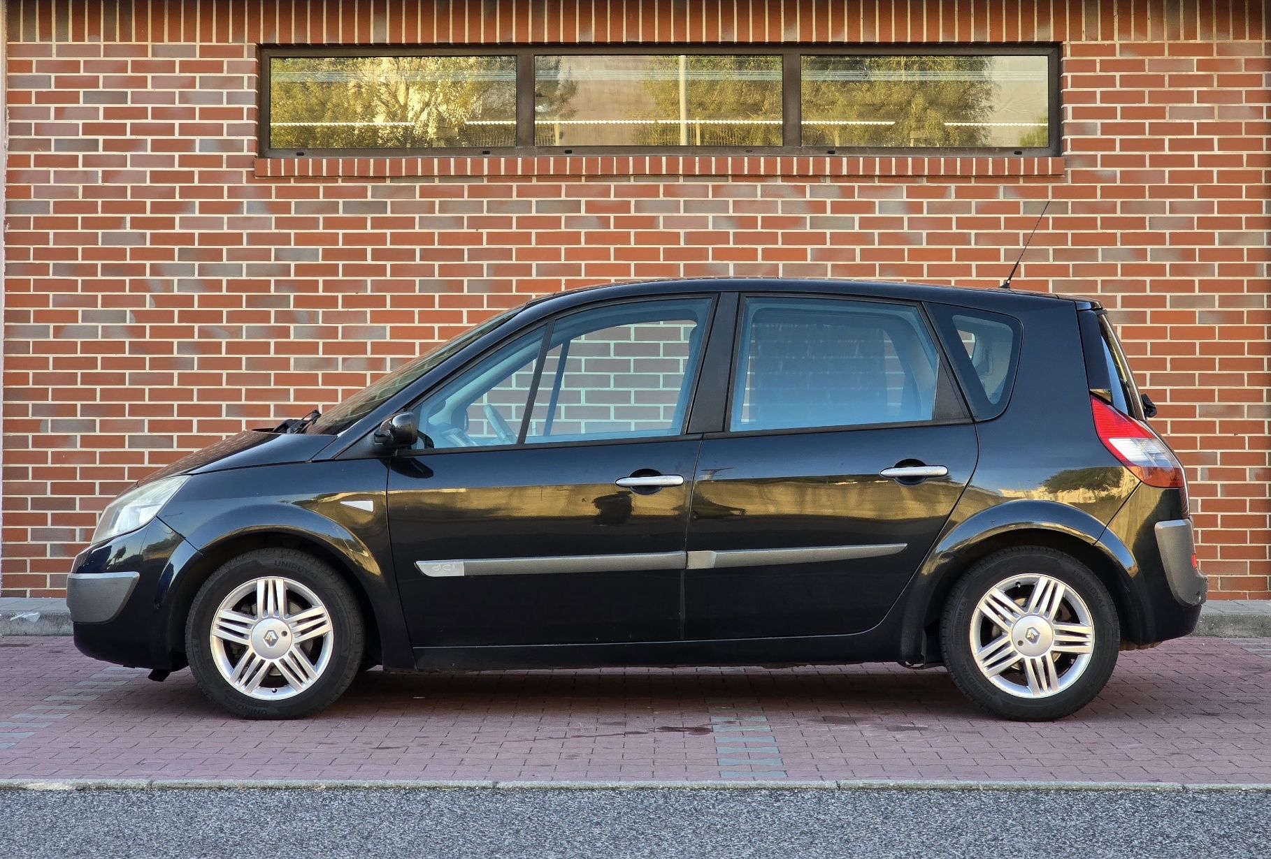 Renault Scénic 1.5 DCI 106cv