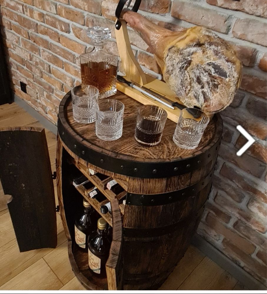 Barek na alkohol z dębowej beczki po whisky