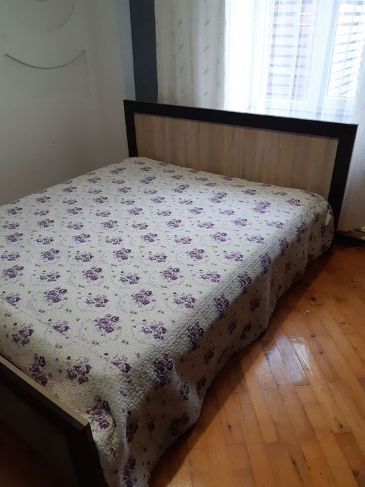 Продам ліжко 190*160 з матрацом