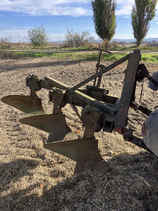 Плуг 3-30 Т40 Мтз