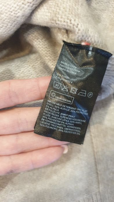 Жилет,жилетка H&M