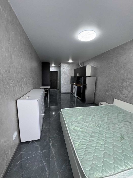 Gg  Продам 1 комн. квартиру - студию в центре города