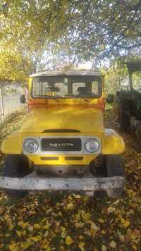 Land Cruiser Fj40 , 4.2 benzyna 6 cylindrów