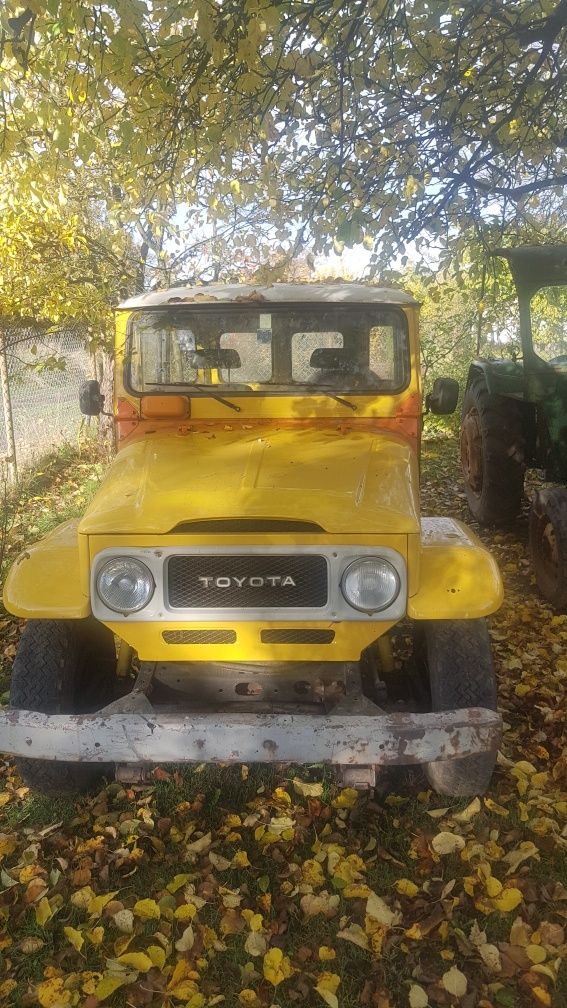 Land Cruiser Fj40 , 4.2 benzyna 6 cylindrów