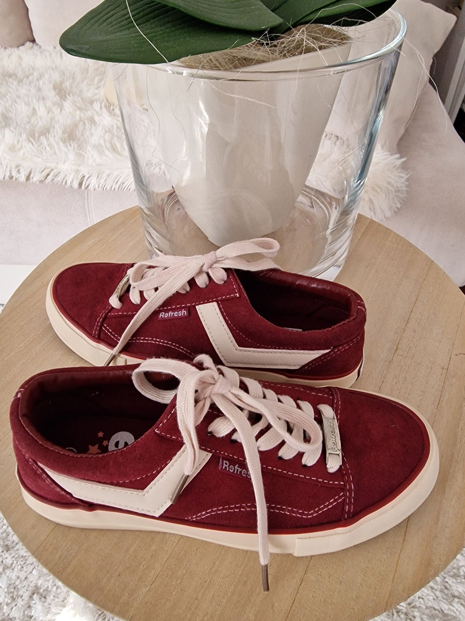 Sneakersy, bordowe,zamszowe" Refresh".