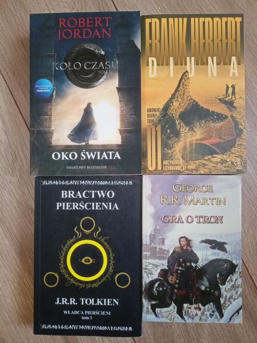 Koło czasu. Diuna. Bractwo pierścienia. Gra o tron